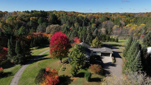 12860 Saint Croix Trail N, Stillwater, MN 55082