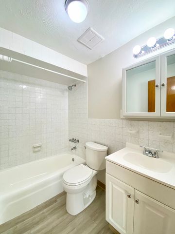 128 Salem Street 22, Malden, MA 02148