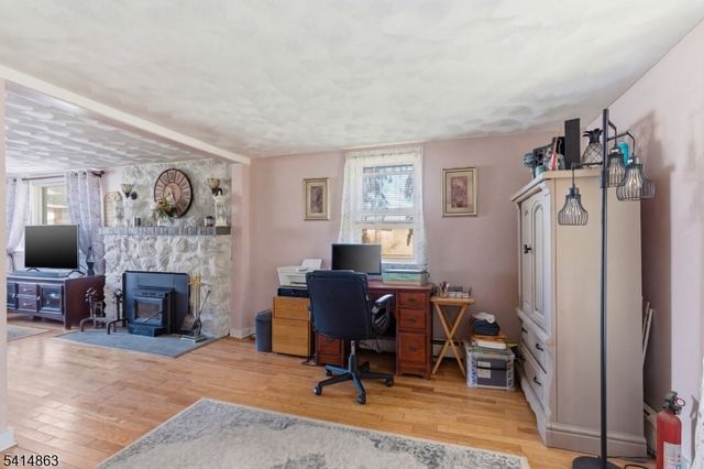 104 Harvey St, Hackettstown Town, NJ 07840