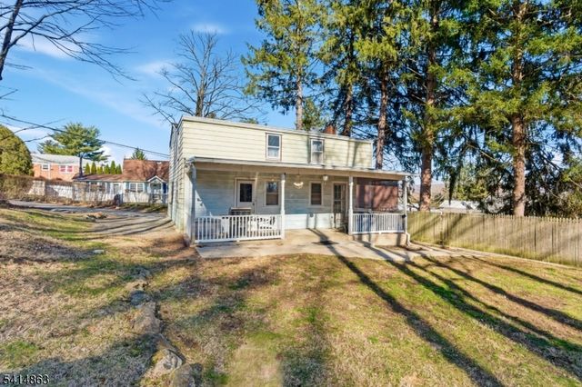 104 Harvey St, Hackettstown Town, NJ 07840