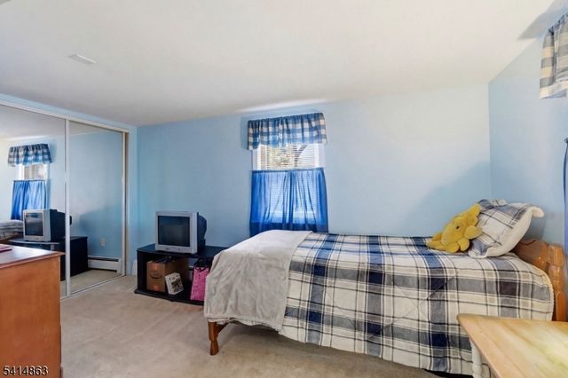 104 Harvey St, Hackettstown Town, NJ 07840