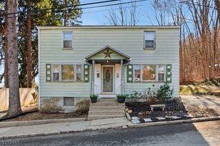 104 Harvey St, Hackettstown Town, NJ 07840
