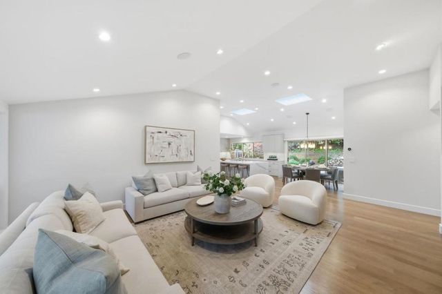 26805 Palo Hills Drive, Los Altos Hills, CA 94022