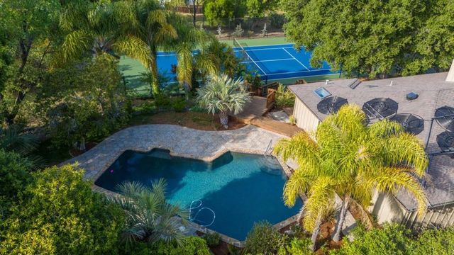 26805 Palo Hills Drive, Los Altos Hills, CA 94022