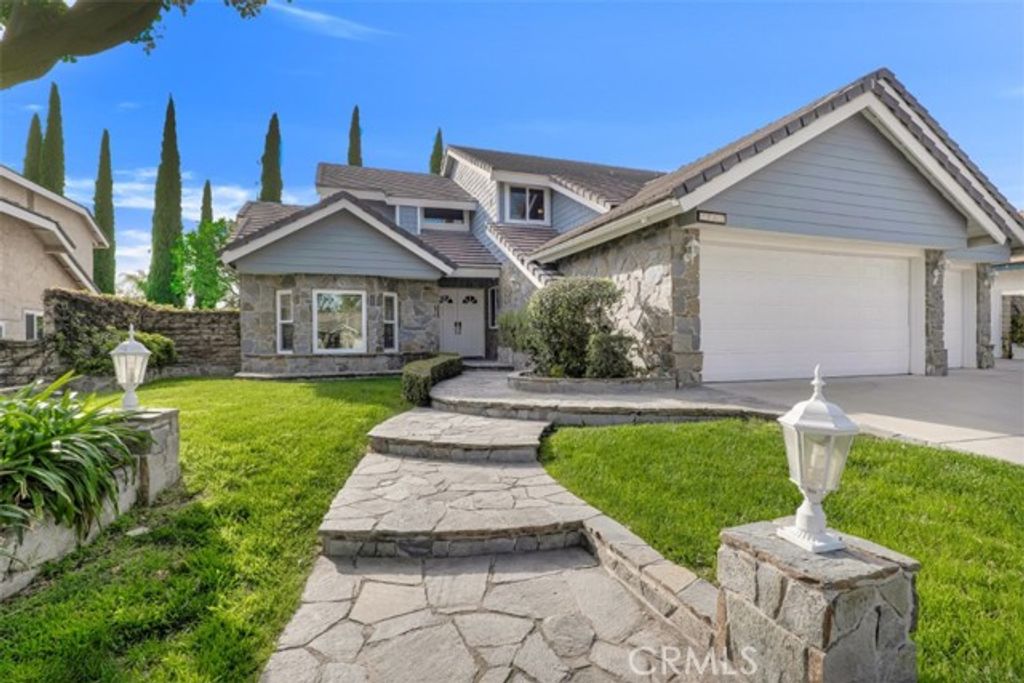 2707 Bitternut Circle, Simi Valley, CA 93065