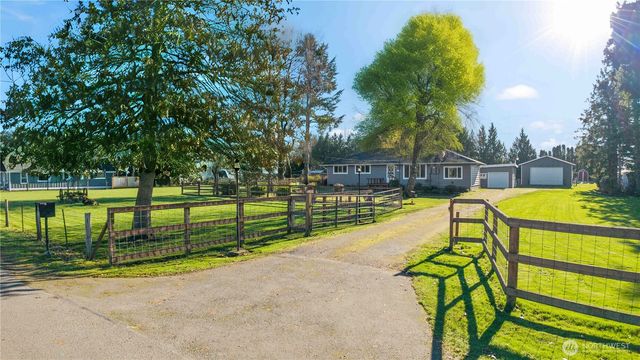 16502 88th Street E, Sumner, WA 98390