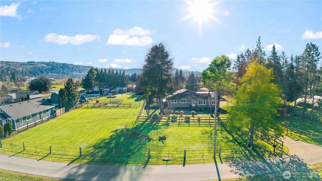 16502 88th Street E, Sumner, WA 98390