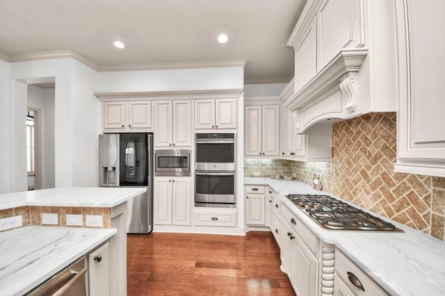 19410 Meadow Lakes Drive, Cypress, TX 77433