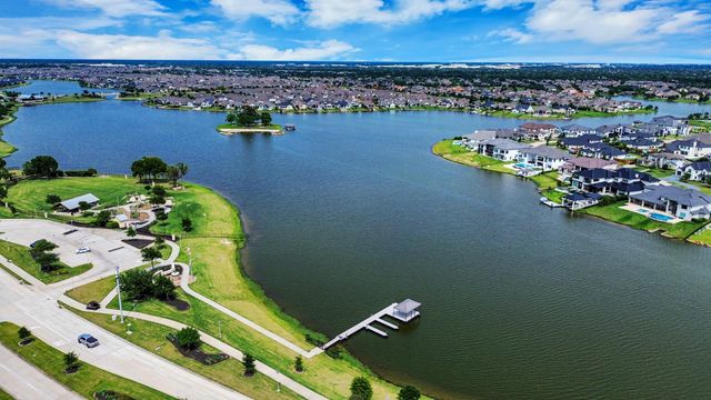 19410 Meadow Lakes Drive, Cypress, TX 77433