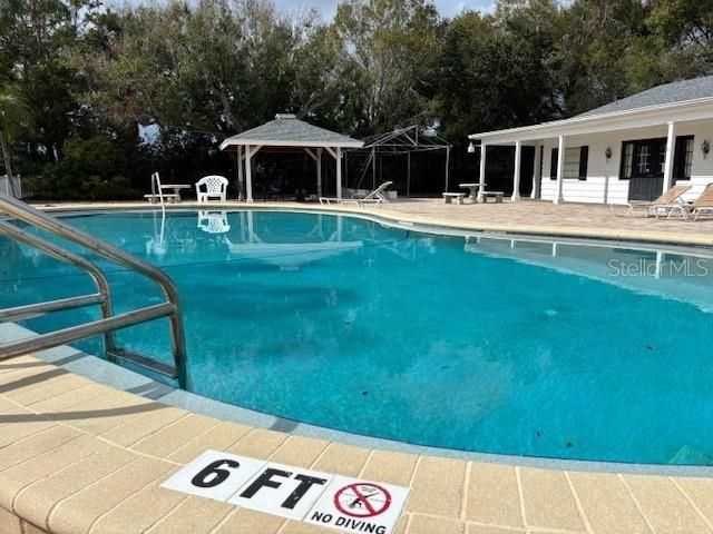 401 BRANDY WINE DRIVE, Largo, FL 33771