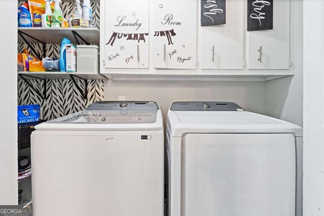 5097 Rock Glen Drive, Stone Mountain, GA 30088