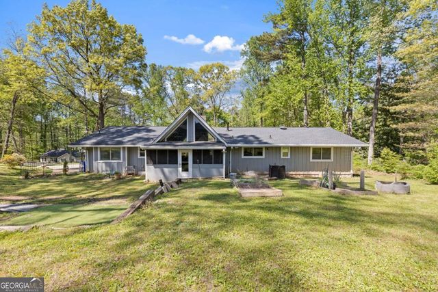 5097 Rock Glen Drive, Stone Mountain, GA 30088