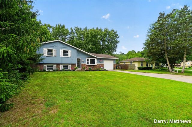 2046 Galahad Street, Grand Rapids, MI 49525