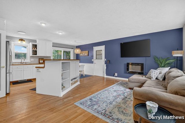 2046 Galahad Street, Grand Rapids, MI 49525