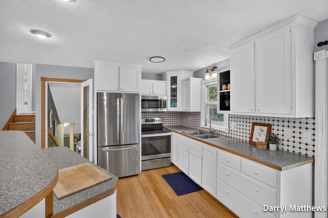2046 Galahad Street, Grand Rapids, MI 49525