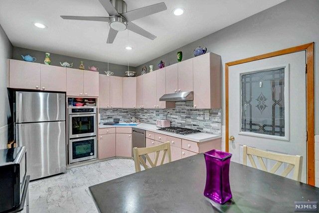 22 West 51st Street, Bayonne, NJ 07002