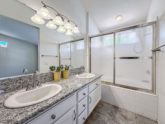 4786 Saltino Way, Oak Park, CA 91377