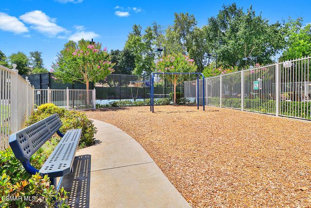 4786 Saltino Way, Oak Park, CA 91377