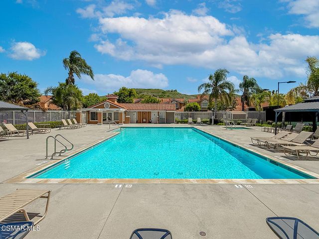 4786 Saltino Way, Oak Park, CA 91377