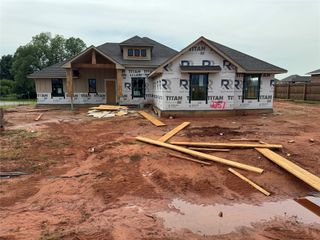 2757 Sherwood Court, Newcastle, OK 73065