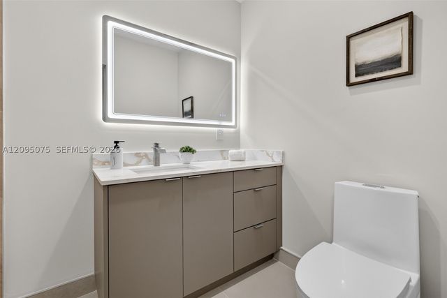 5349 Balsam Ter, Plantation, FL 33317