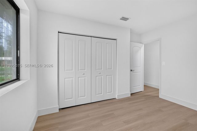 5349 Balsam Ter, Plantation, FL 33317