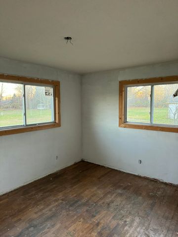 854 S Crystal Avenue, Benton Harbor, MI 49022