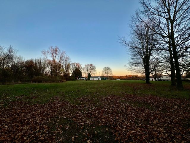 854 S Crystal Avenue, Benton Harbor, MI 49022