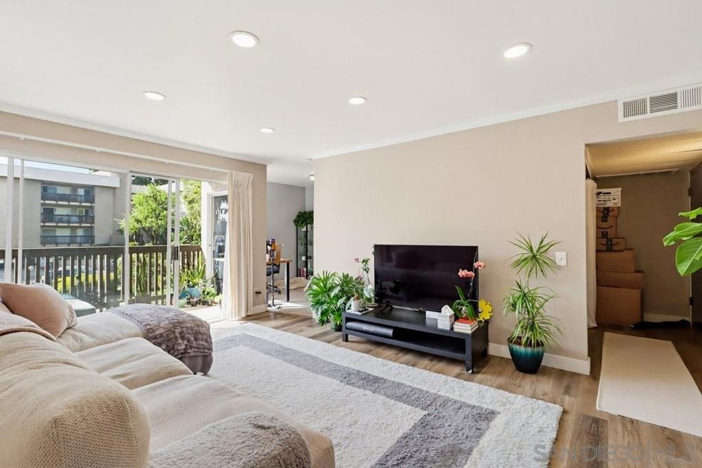6416 Friars Road 111, San Diego, CA 92108 — photo 3