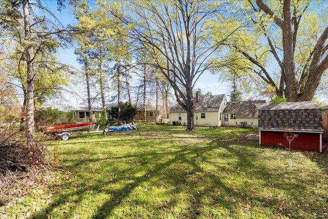 2099 Lacrosse Avenue, Saint Paul, MN 55119