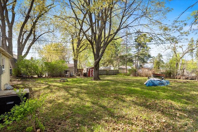 2099 Lacrosse Avenue, Saint Paul, MN 55119