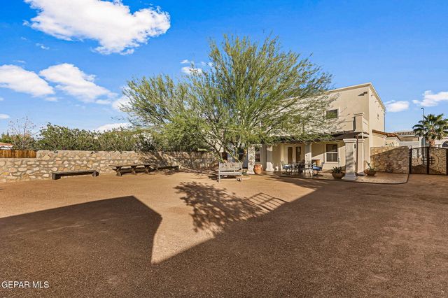 433 EMERALD BLUFF Drive, Horizon City, TX 79928