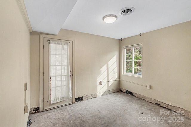 148 Shasta Lane, Charlotte, NC 28211