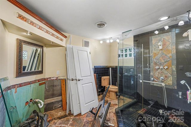 148 Shasta Lane, Charlotte, NC 28211