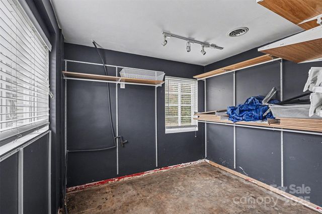 148 Shasta Lane, Charlotte, NC 28211