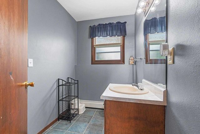 1750 LOST DAUPHIN ROAD, De Pere, WI 54115
