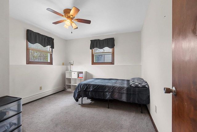 1750 LOST DAUPHIN ROAD, De Pere, WI 54115