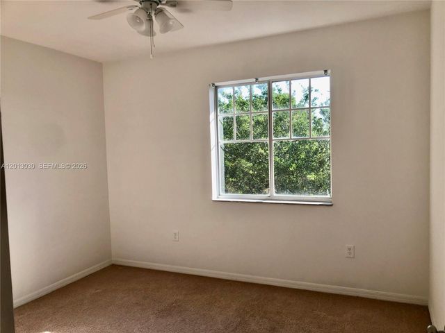 6559 Emerald Dunes Dr 304, West Palm Beach, FL 33411