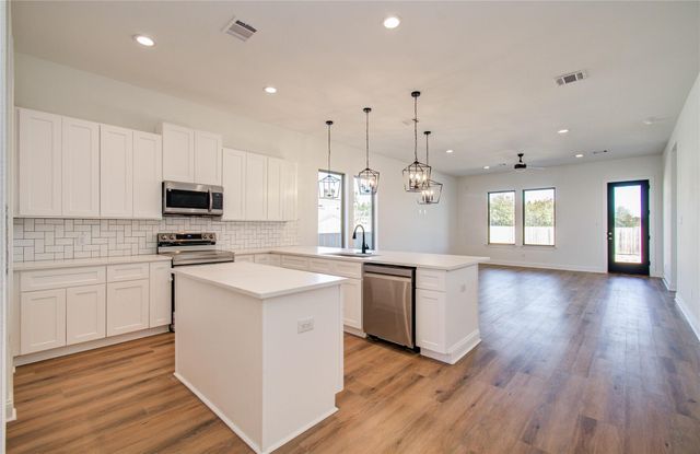 1248 Road 5802, Cleveland, TX 77327