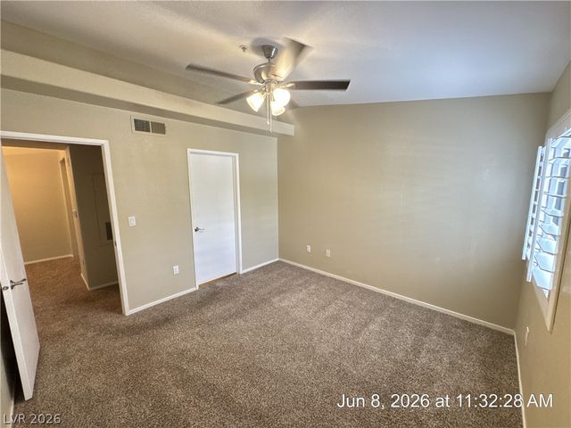 950 Seven Hills Drive 3023, Henderson, NV 89052