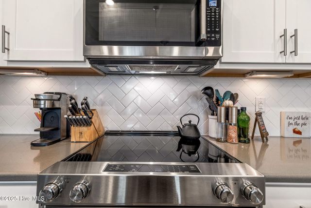 123 Bella Port Lane, Wilmington, NC 28412