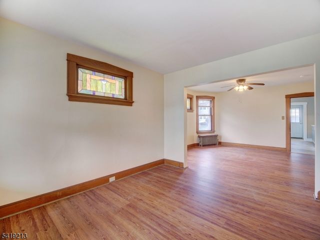 140 Westervelt Ave, Hawthorne Boro, NJ 07506