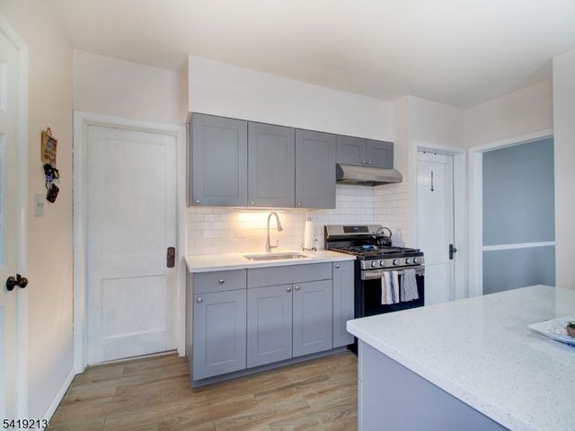 140 Westervelt Ave, Hawthorne Boro, NJ 07506