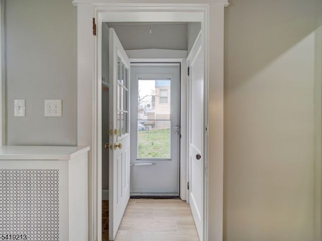 140 Westervelt Ave, Hawthorne Boro, NJ 07506