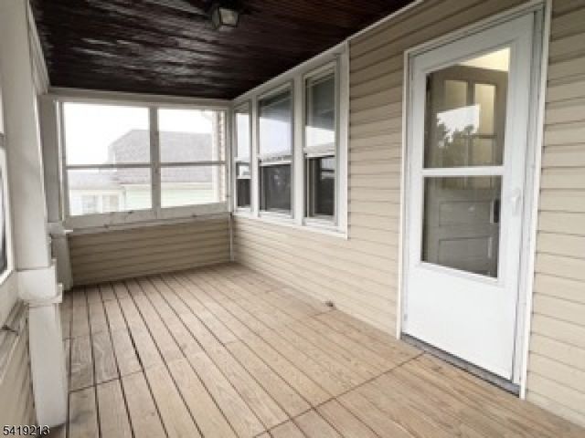 140 Westervelt Ave, Hawthorne Boro, NJ 07506