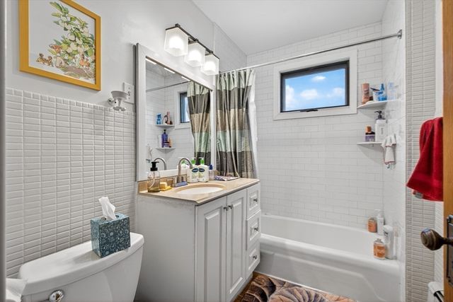 76-78 Lewis Rd, Belmont, MA 02478