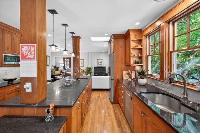 76-78 Lewis Rd, Belmont, MA 02478
