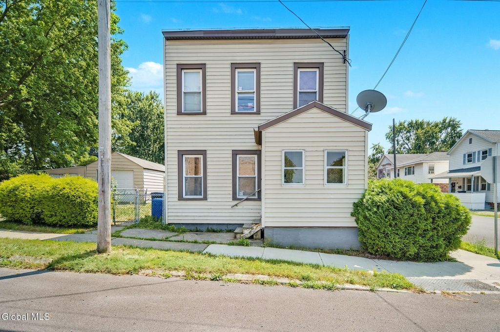 778 14th Street, Watervliet, NY 12189