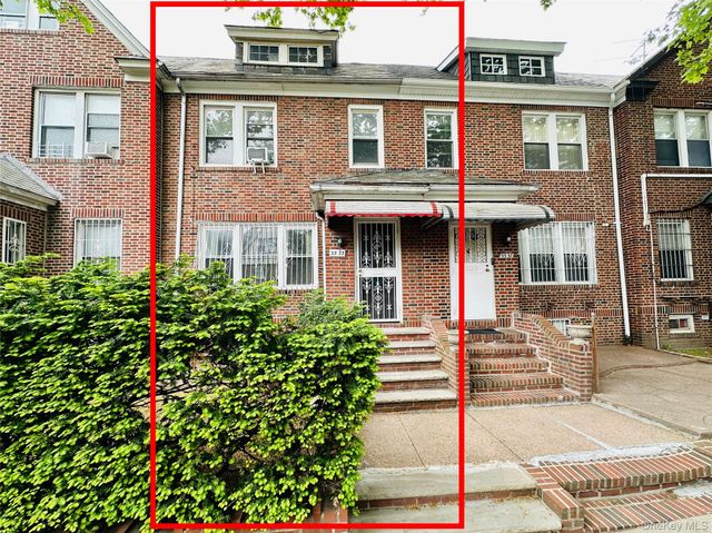 33-33 72nd Street, Jackson Heights, NY 11372