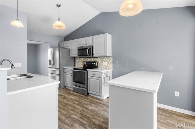2316 W Ridge Drive, Festus, MO 63028